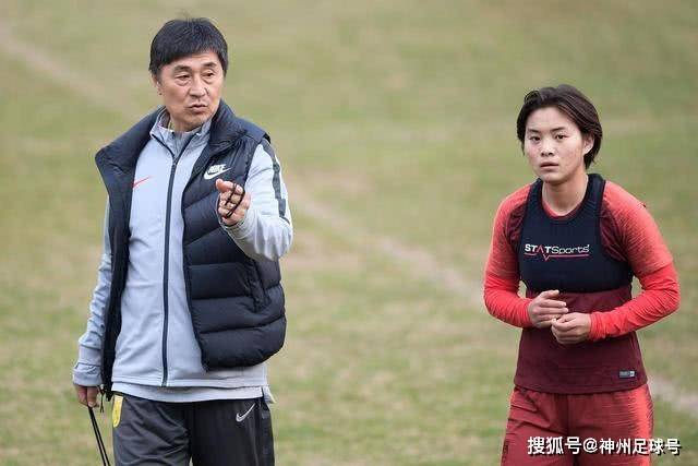 25岁前单季投中250+三分的五人